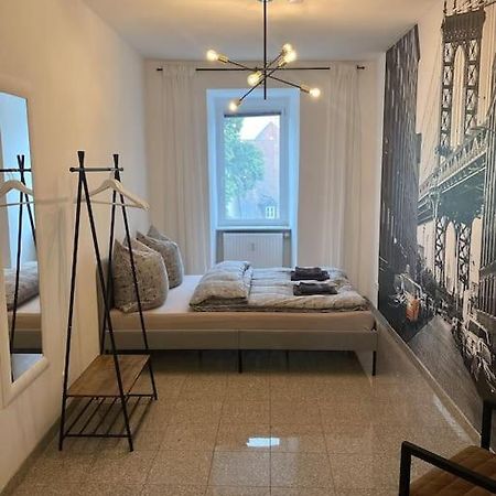 Cozy, Neu, Modern Apartment Бамберг Екстериор снимка